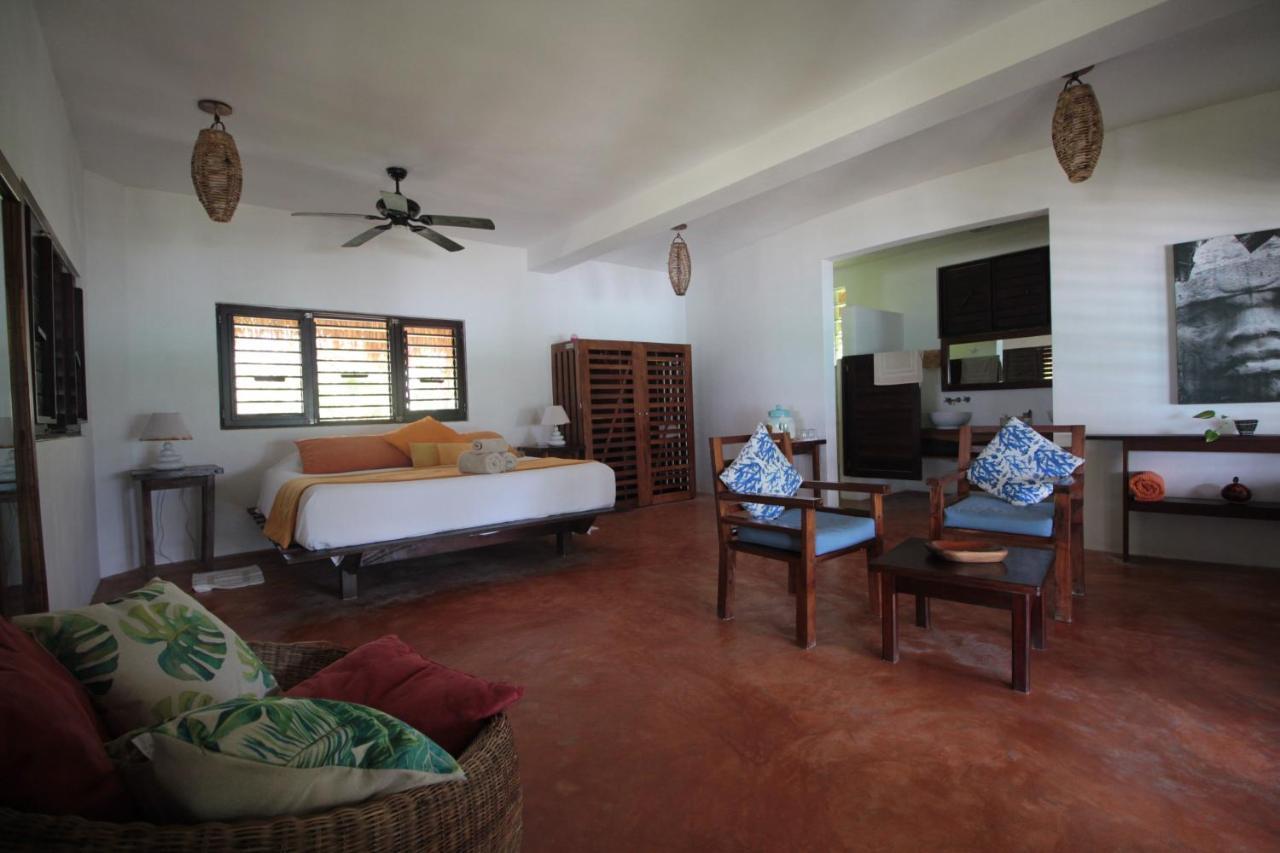 Sol Caribe Hotel ปุนตา อัลเลน ภายนอก รูปภาพ